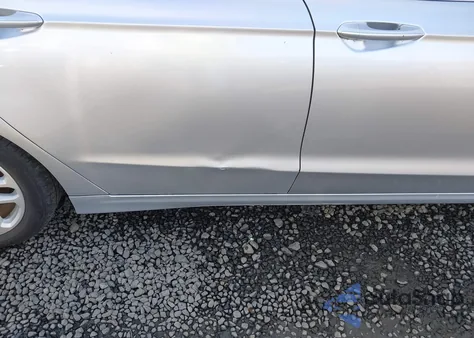 2015 Ford Fusion Se z USA, uszkodzony, nr VIN 3FA6P0H75FR132323